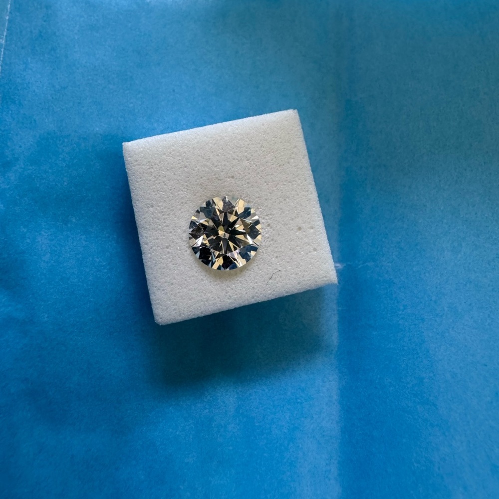 Elegant Silver Diamond Stud Earrings
